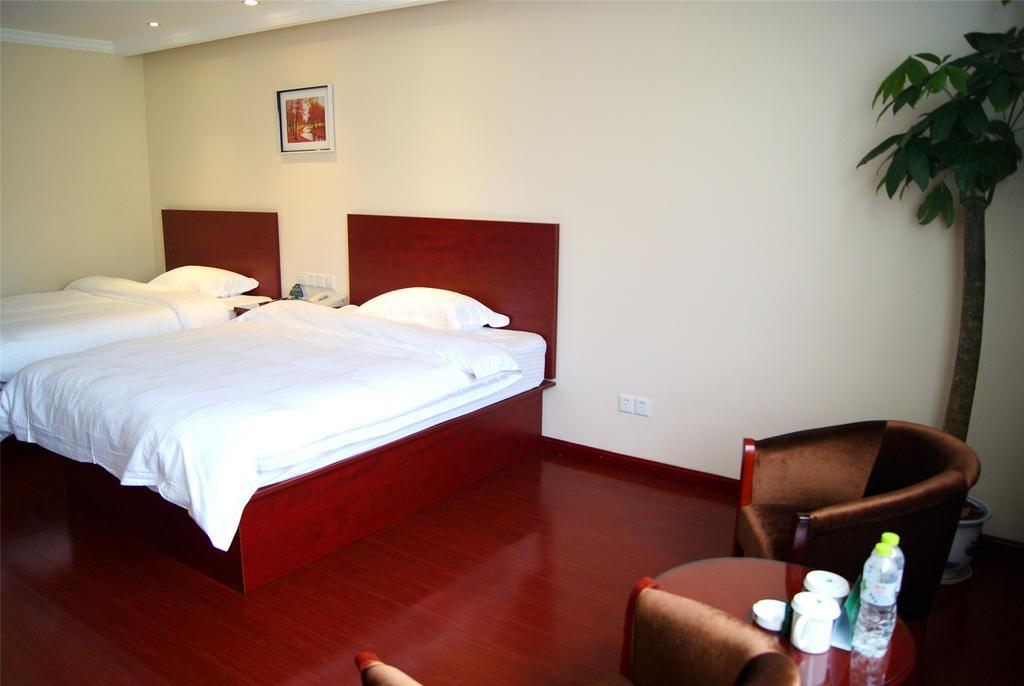 Greentree Inn Hainan Haikou Hainan College Of Vocation And Technique Jinniu Road Business Hotel Bagian luar foto